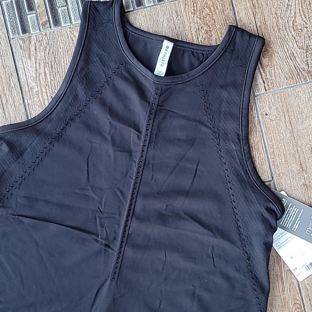 ATHLETA FOOTHILL TANK WOMEN'S XS BLACK NWT